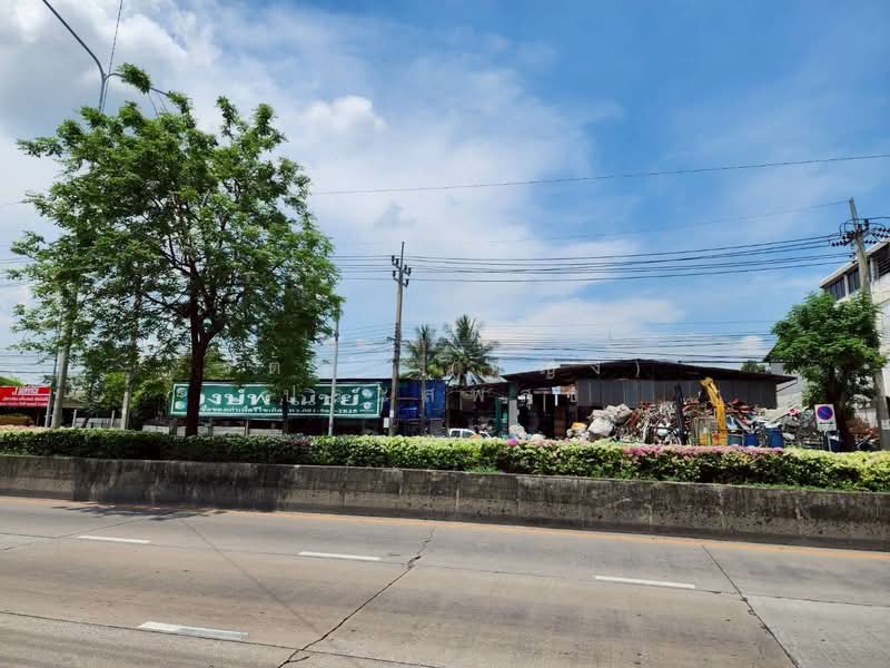 1 rai of vacant land, currently used as a recycling waste purchasing shop, Wongwanich Shop, Bangkok