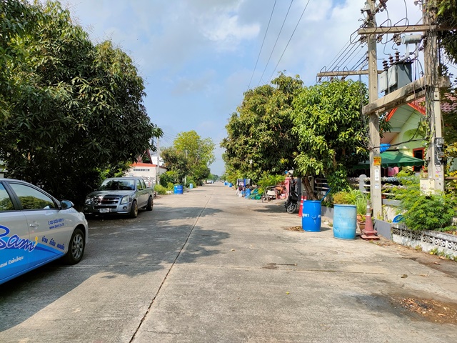 บ้านเดี่ยว โครงการบ้านแผ่นดินธรรม ลำลูกกา คลอง 8