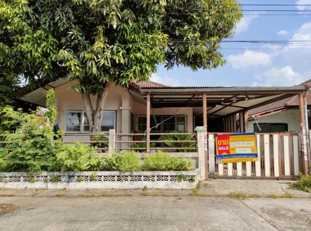 Single-house detached house project, Earthly Home project, Lam Luk Ka, Klong 8 area.