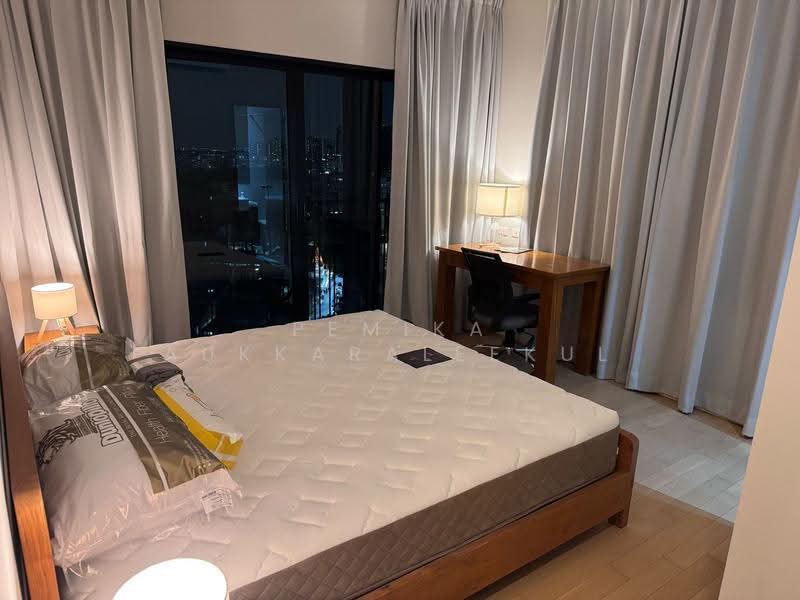 Noble Reveal, bangkok