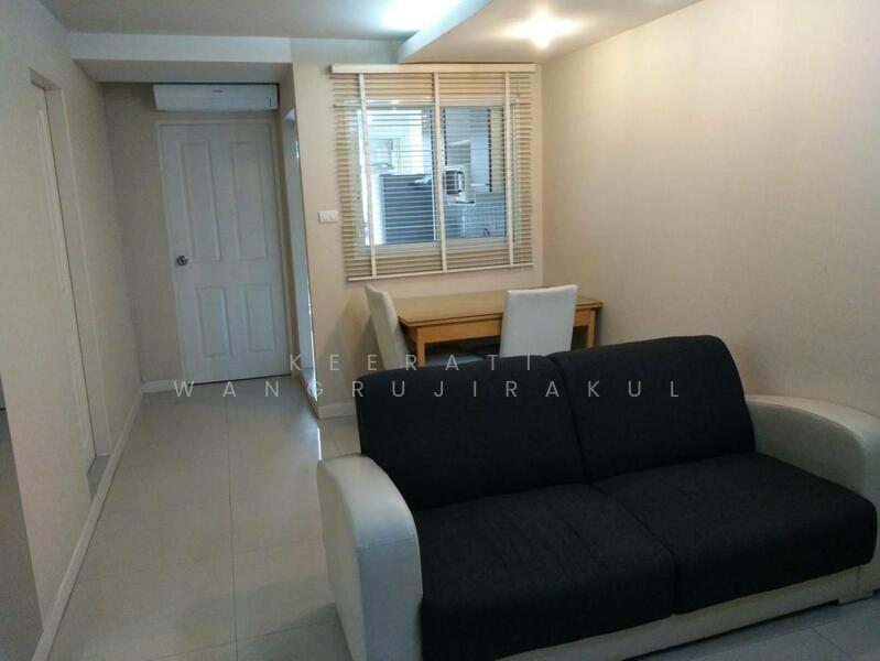 Zenith Place @ Sukhumvit condominium, Bangkok