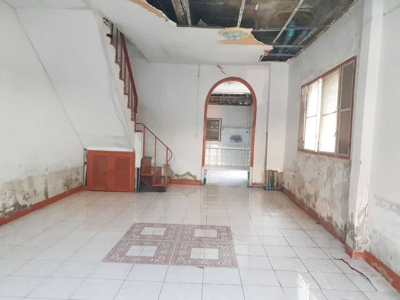 Sena Villa 91