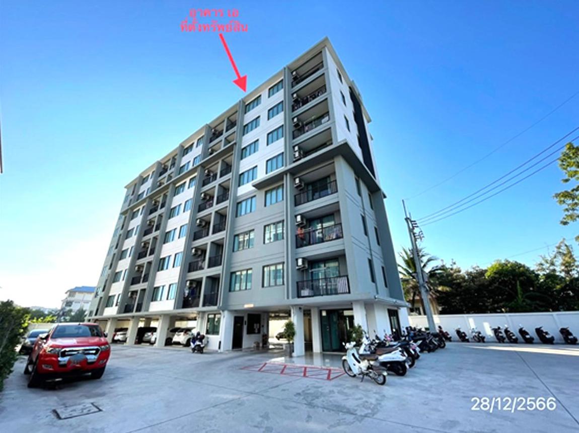 Condominium Golden Condo by Sahapati Group, Sriracha Building, Chonburi Province.