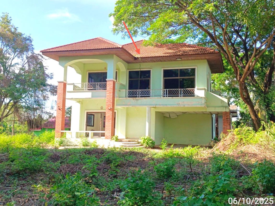 Single-Family House in Vichian Buri, Phetchabun