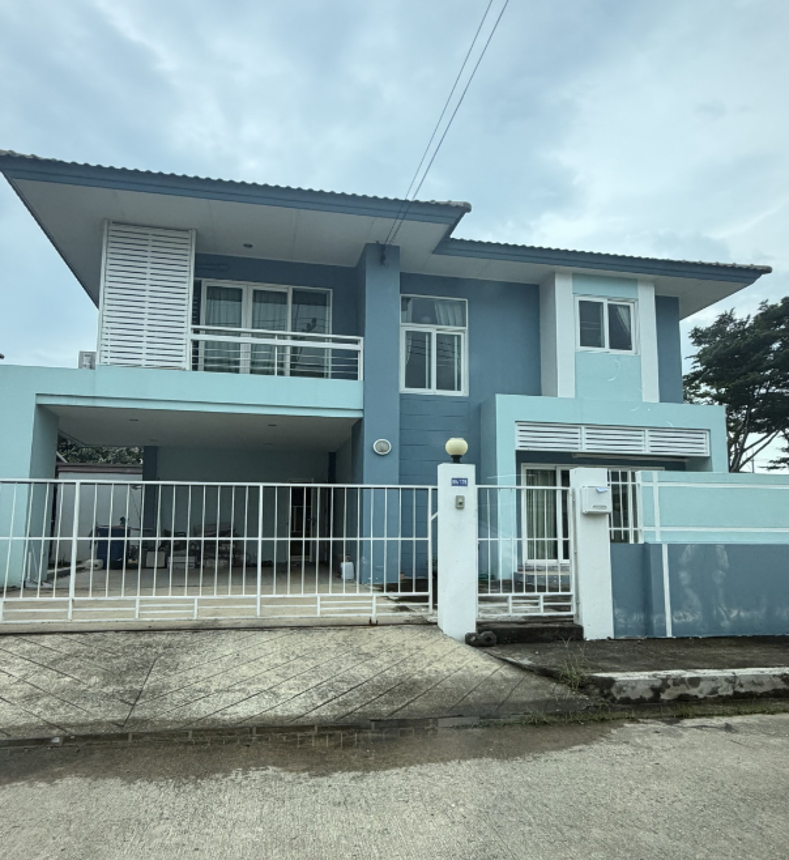 Single-Family House in Samutsakorn City, Samutsakorn Province