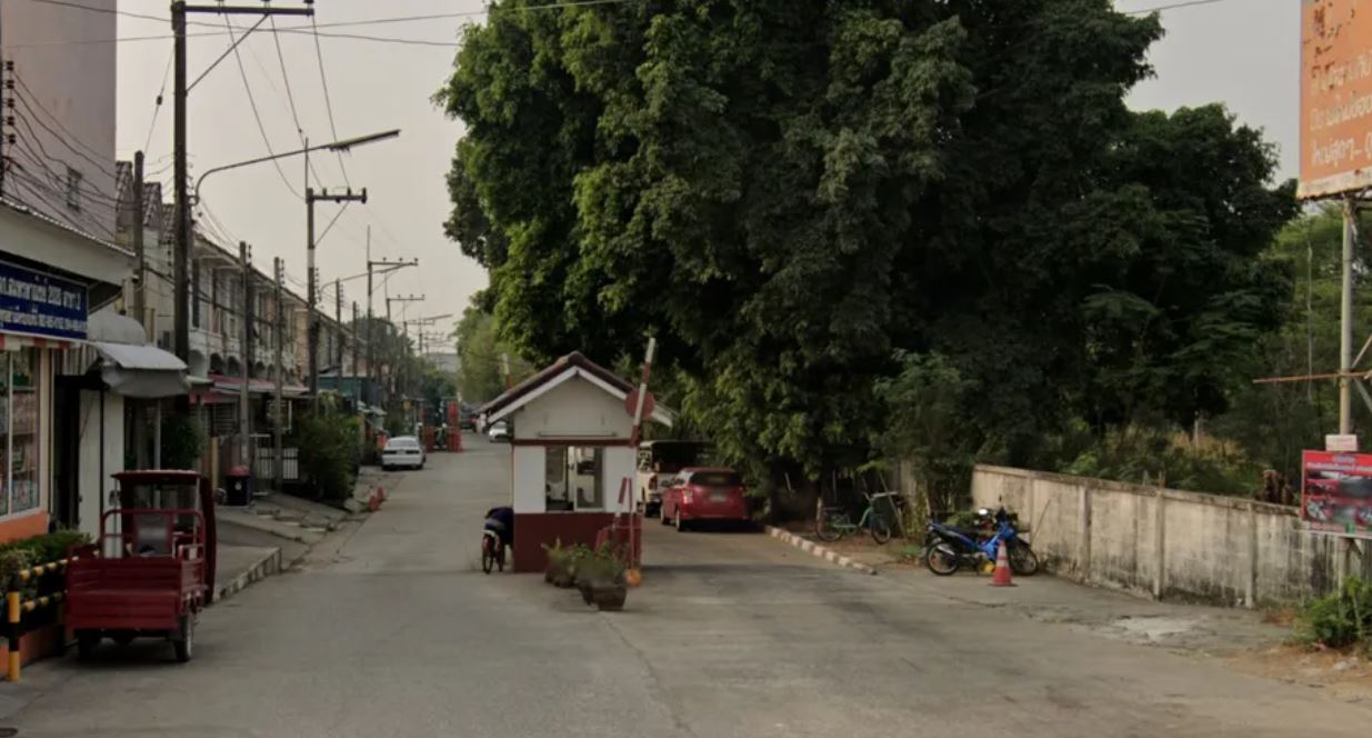 ทาวน์เฮ้าส์ 2 ชั้น โครงการบ้านสวนทองวิลล่า 8 คลอง 4 ลำลูกกา