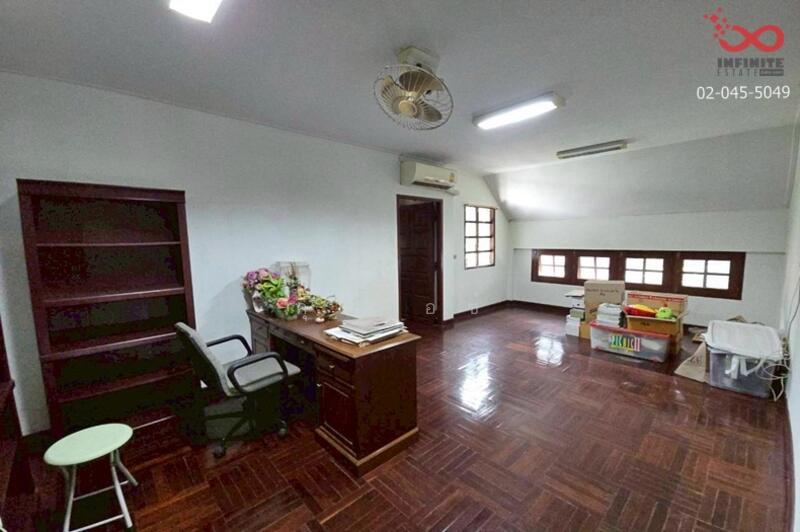 Navatanee Residence, Bangkok