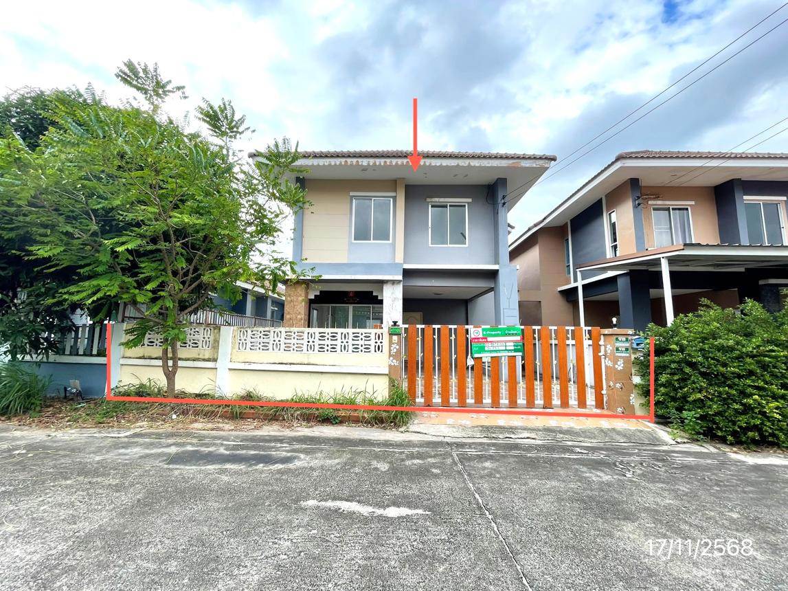 Single House in Suriya Racha, Chonburi