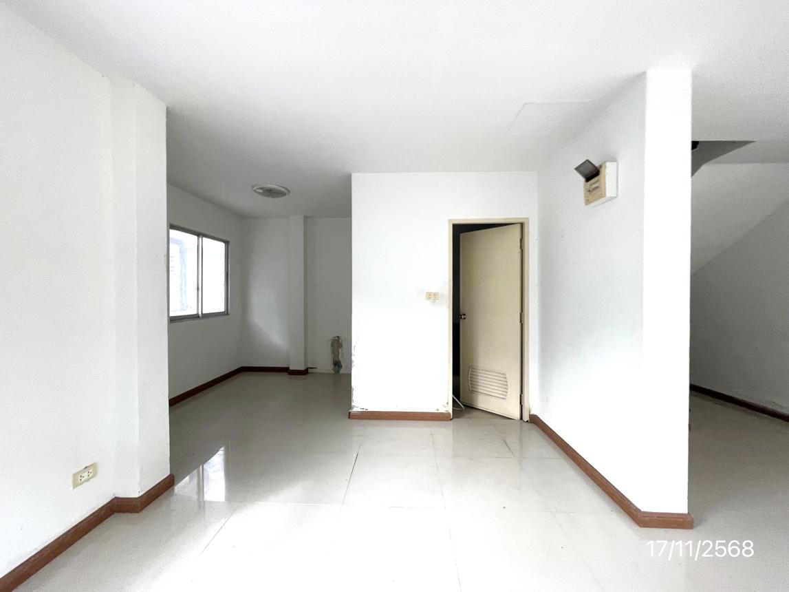บ้านเดี่ยว บ้านสวนกษิรา ศรีราชา ชลบุรี