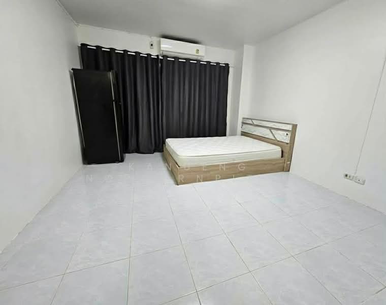 Ratchada Prestige, Bangkok