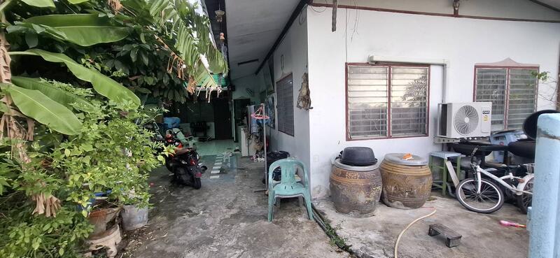 ขายด่วน!!! บ้านเดี่ยวรามคำแหง 174 หมู่บ้านบัวขาว ทำเลดีติดแนวรถไฟฟ้าเดินทางสะดวก, Bangkok