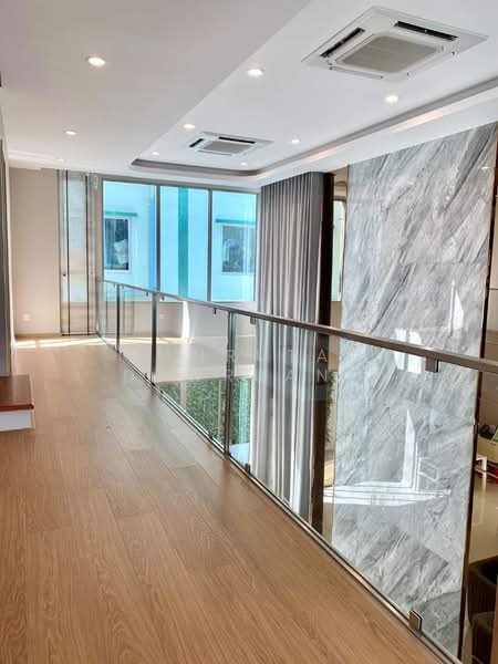 Qualitia Sukhumvit 62, Bangkok