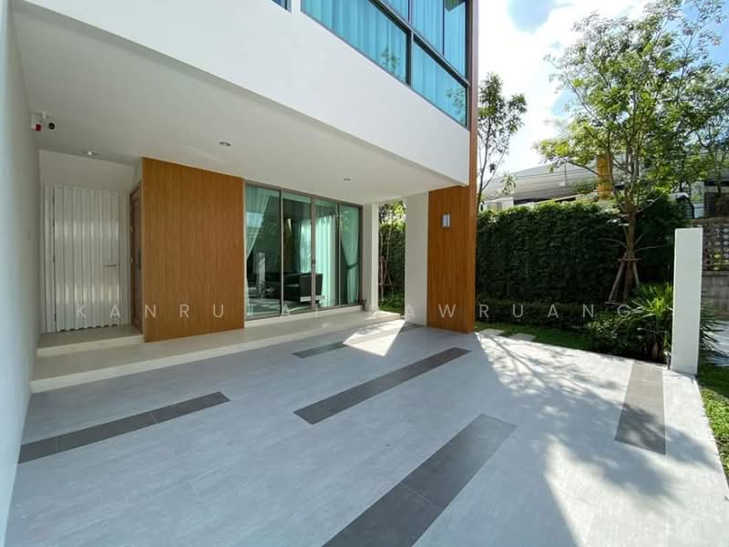 Qualitia Sukhumvit 62, Bangkok