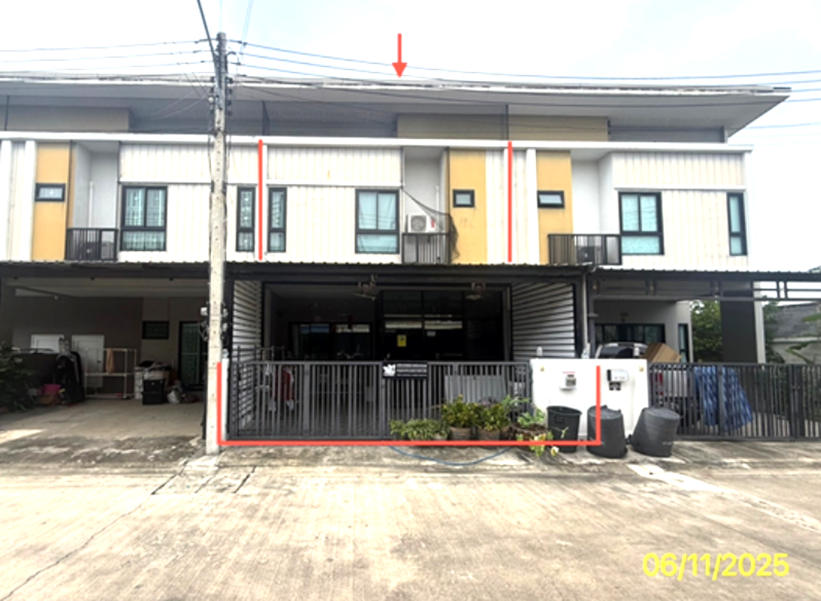 Townhouse at The Modish, Ratchaphruek-Kanchanaphisek, Lat Lum Kaeo, Pathum Thani