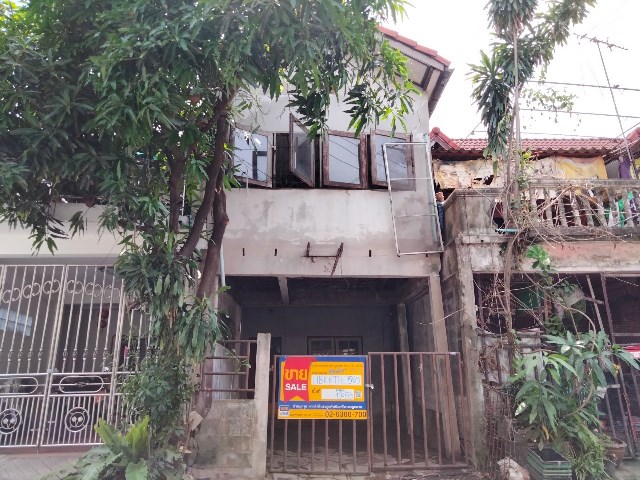 Townhouse at Lila Mueang Boran Project