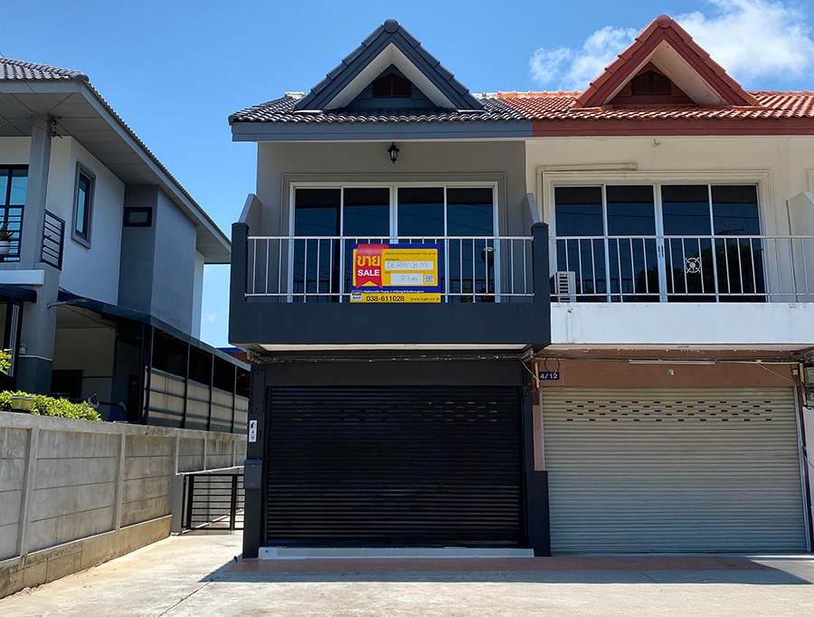 บ้านแฝด โครงการพรีเมียม เมืองระยอง : ปรับปรุงใหม่