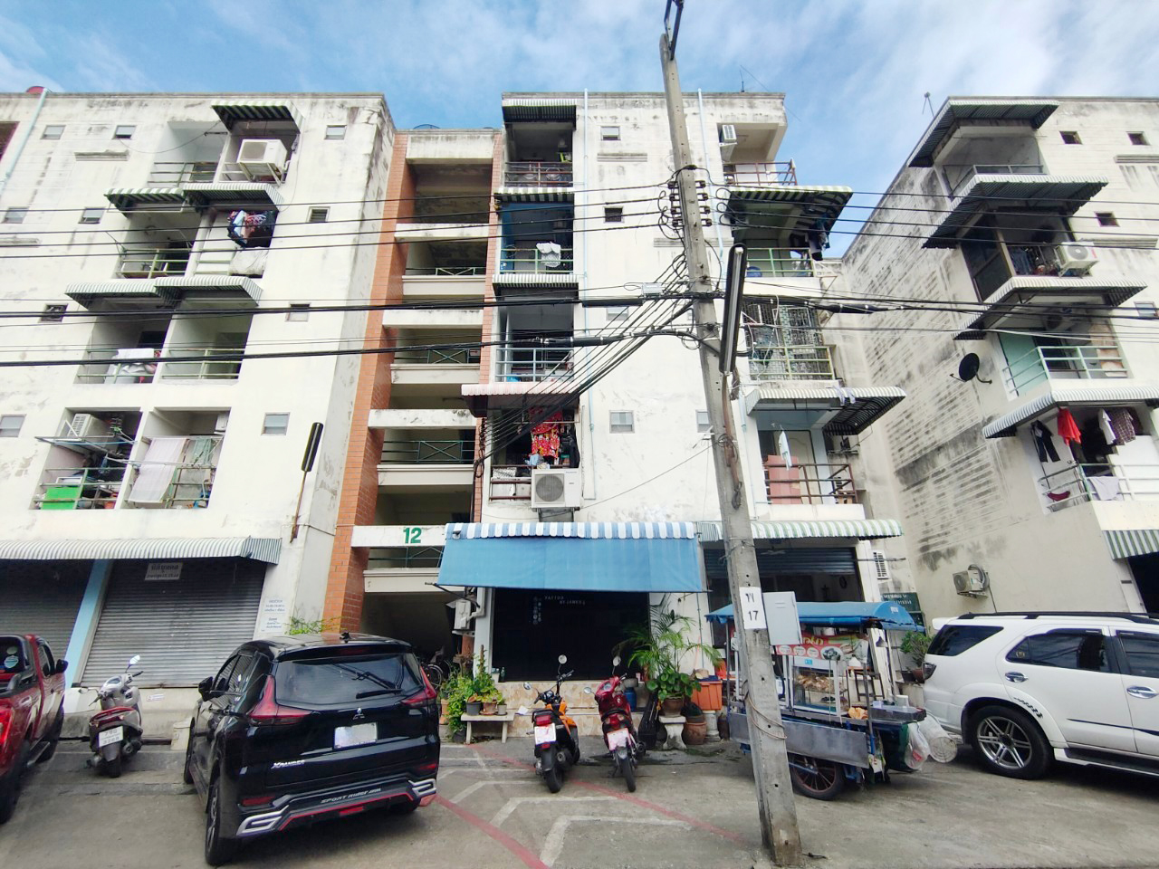 คอนโดมิเนียม โครงการร่มสุข 9 คอนโดทาวน์ ลาดกระบัง