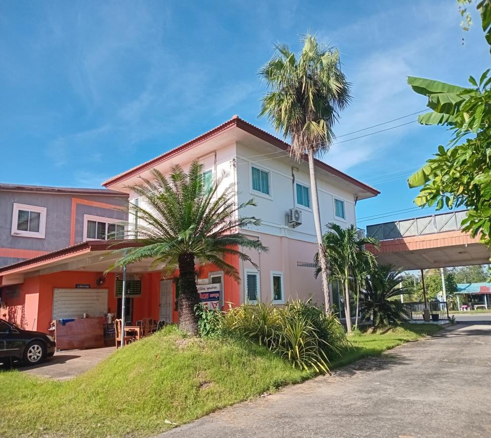 Single-Family Home in Busung Community, Wang Hin, Si Sa Ket Province