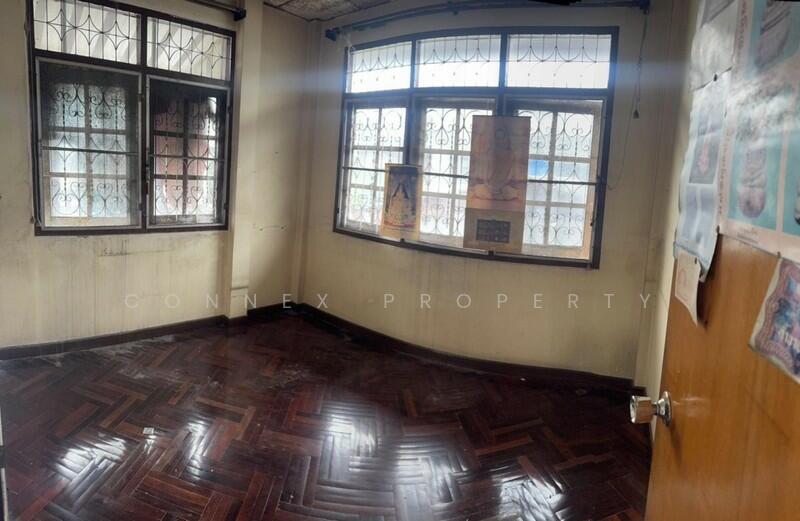 บ้านเดี่ยว 2 ชั้น 48 ตรว. ซอยเพชรเกษม 69 2-storey detached house, 48 sq m., Soi Petchkasem 69, Bangkok