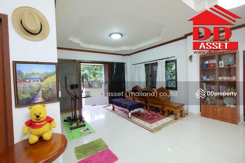 ขายบ้านเดี่ยวหลังใหญ่ พร้อมที่ดิน เนื้อที่ 200.1 ตร.ว. ติดถนน ใกล้ชายหาดขนอม ศาลหลักเมือง ใกล้วัดเจดีย์ไอ้ไข่ อำเภอขนอม นครศรีธรรมราช, Nakhon Si Thammarat