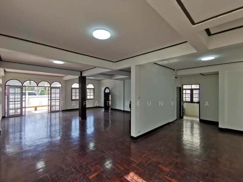 4-BR House, Bangkok