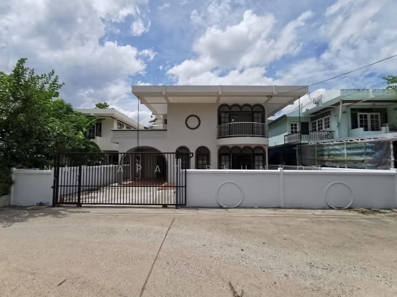 4-BR House, Bangkok