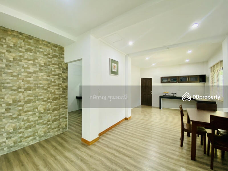 ขาย บ้านแฝด สภาพใหม่ พร้อมใช้งาน ศรีนครินทร์ 45 พื้นที่ใช้สอย 408 ตรม. เนื้อที่ 64 ตร.วา ใกล้รถไฟฟ้า, Bangkok