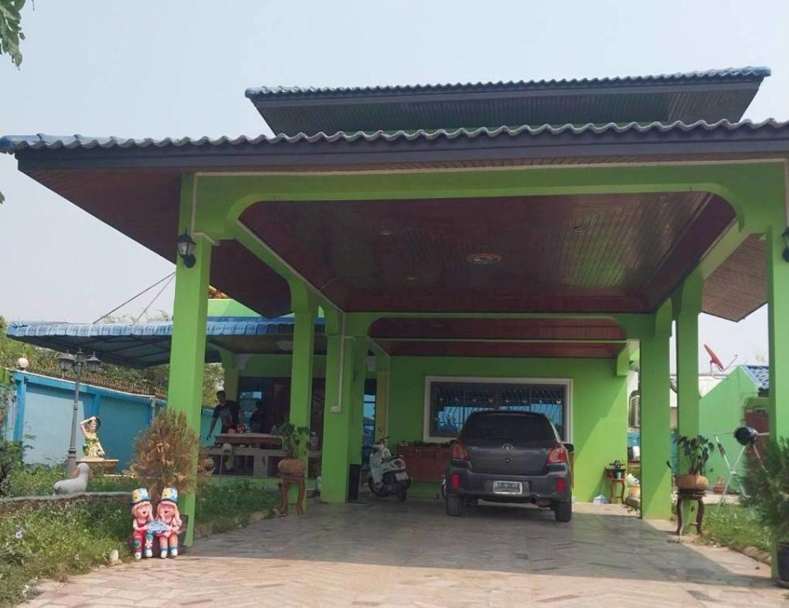 บ้านเดี่ยว นอกโครงการนครสวรรค์ เมืองนครสวรรค์ นครสวรรค์