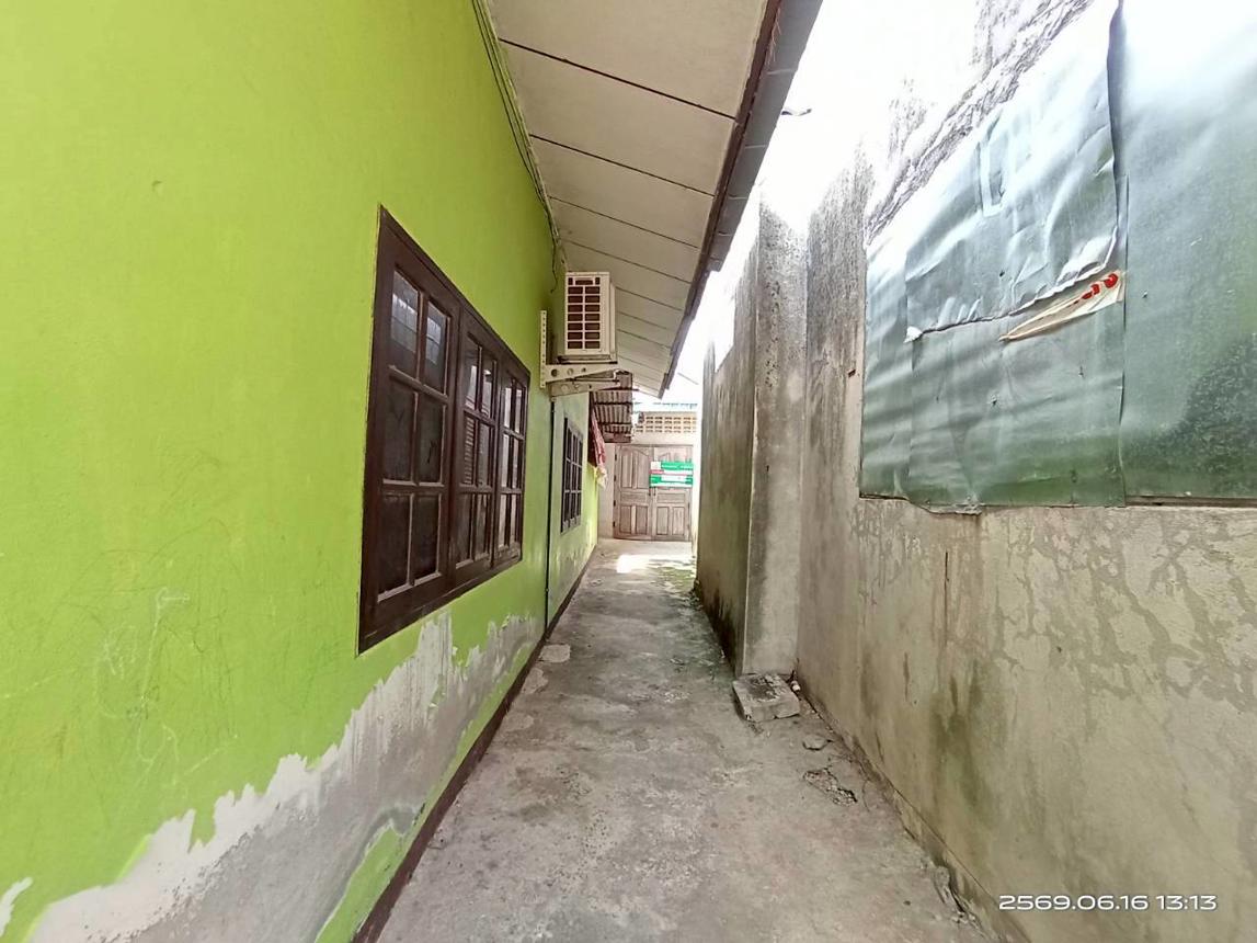 Single House in Chey Yen, Mahasarakham