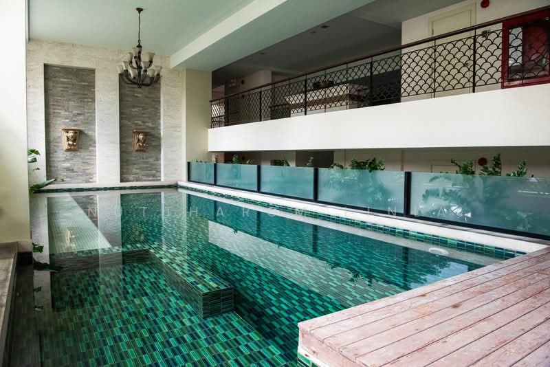 Baxtor Paholyothin 14, Bangkok