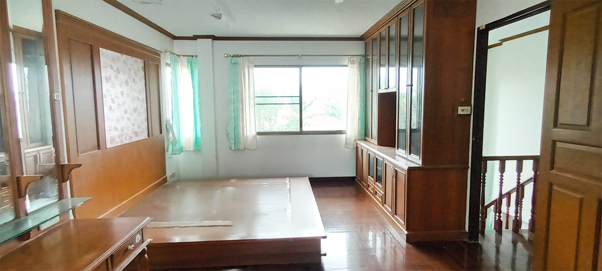 บ้านเดี่ยว เพลสแอนด์พาร์ค ประชาอุทิศ 90