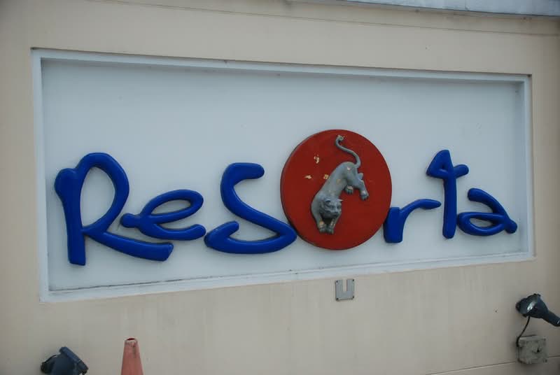 Resorta Yen-Akat, Bangkok