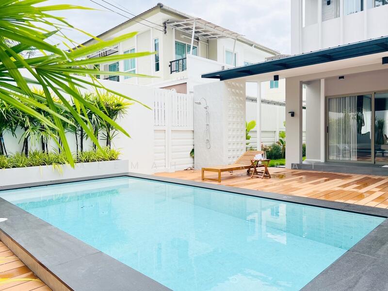 Passorn Kathu-Patong, Phuket
