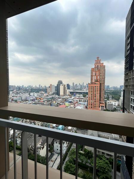Park Origin Phrom Phong (Park 24), Bangkok