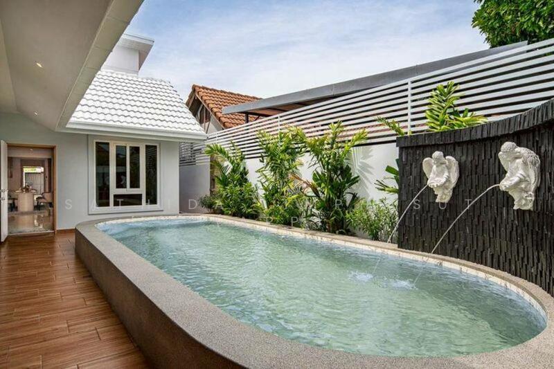 Suksabai Villa, Chon Buri (Pattaya)