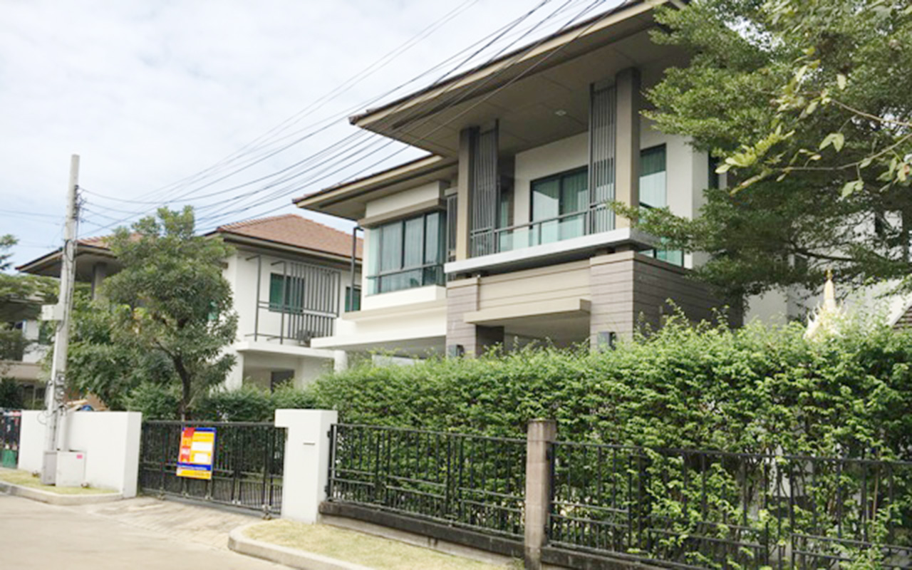 Setthasiri Chaiyaphruek-Changwattana