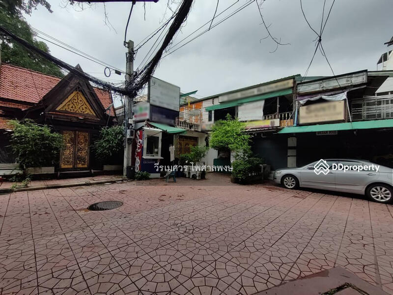 ขาย ถนนข้าวสาร เหมาะทำการค้า 171 ตารางวา (ใกล้วัดชนะสงคราม หน้ากว้าง 20 m.) ติดถนนซอยกว้าง 8-10 ม., Bangkok