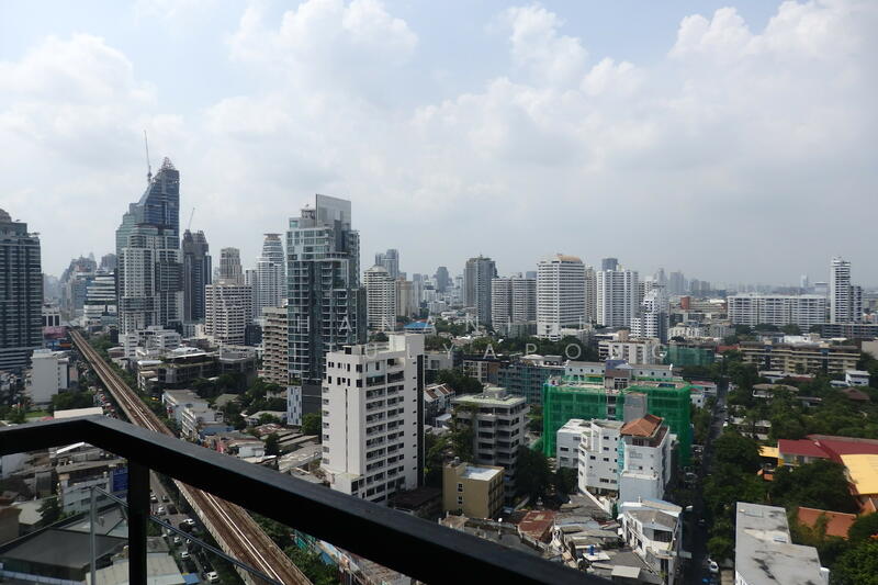 The Crest Sukhumvit 34, Bangkok