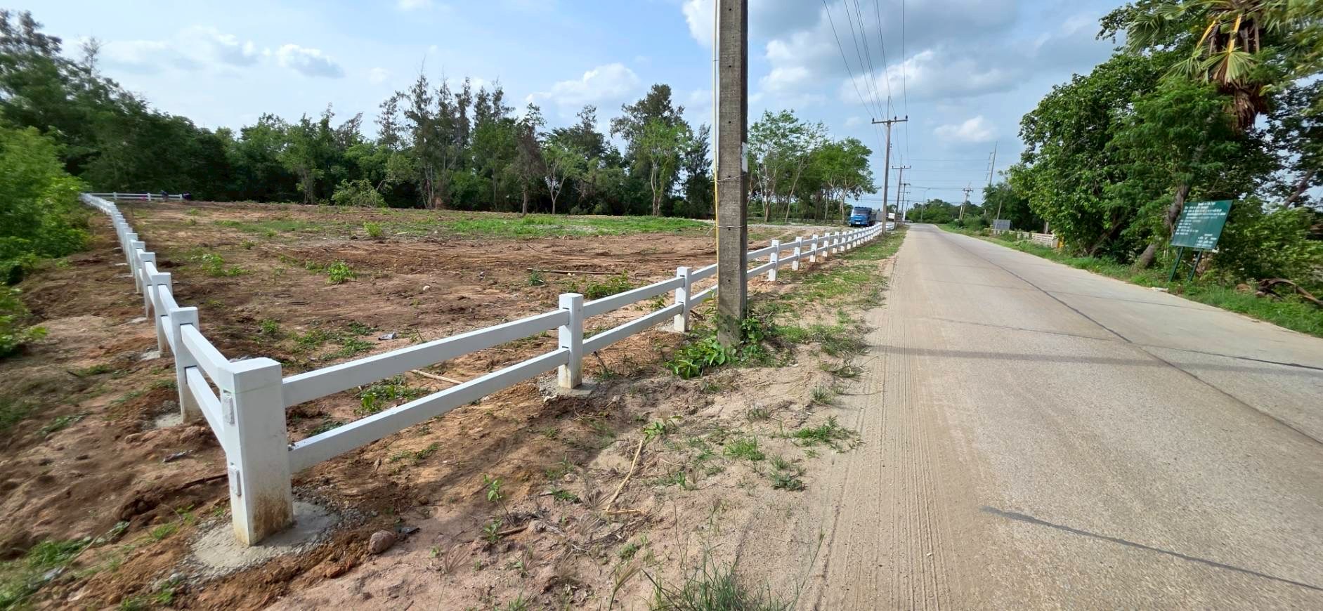 ที่ดินเปล่า ติดถนนเลี่ยงเมืองพิมาย (206)