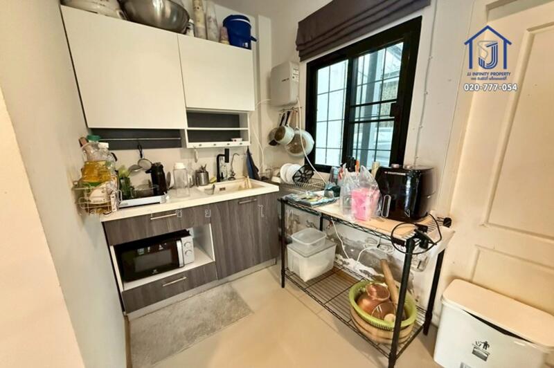 ทาวน์โฮม 2 ชั้น ซอยทรงพล 1 หลังมุม ลำลูกกา คลอง 2 ใกล้ BTS สถานีคูคต, Pathum Thani