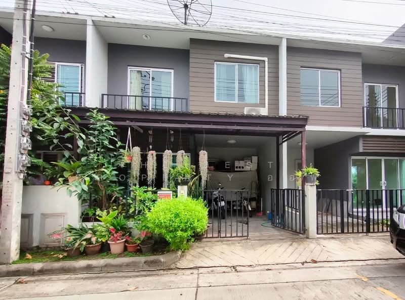 เดอะคัลเลอร์ส บางนา กม.10, Samut Prakan