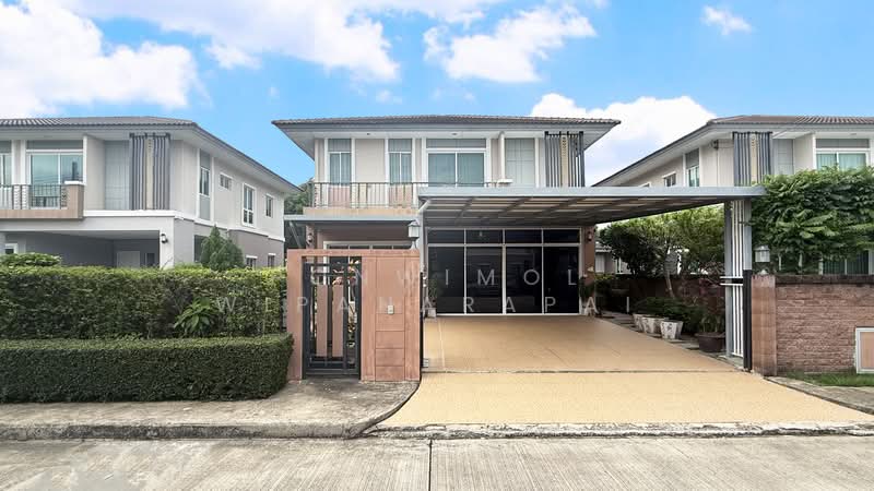 Passorn Prestiege Luxe Pattanakarn, Bangkok