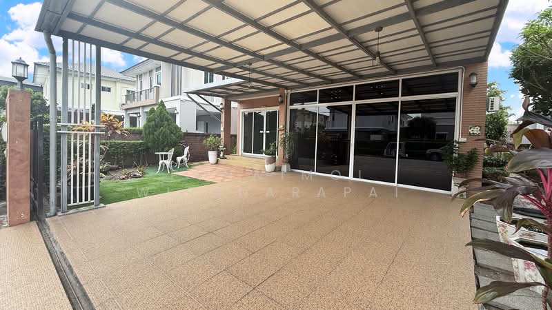 Passorn Prestiege Luxe Pattanakarn, Bangkok