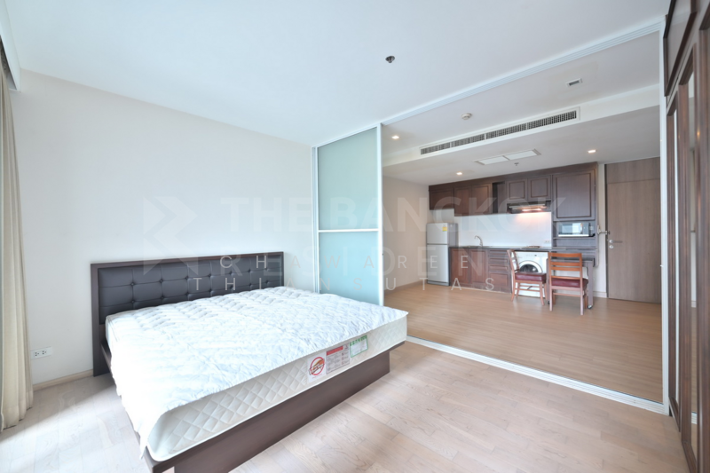 Noble Reveal, Bangkok