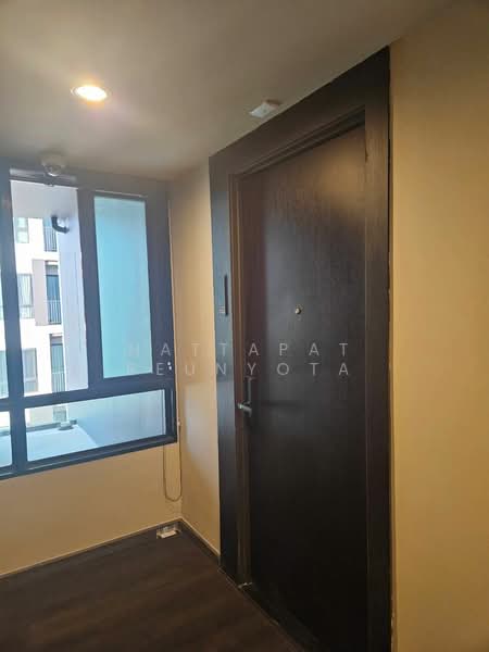 Nue Evo Ari, Bangkok