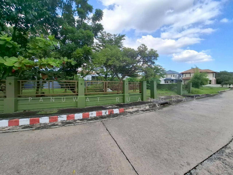 หมู่บ้านสารินซิตี้, Samut Sakhon