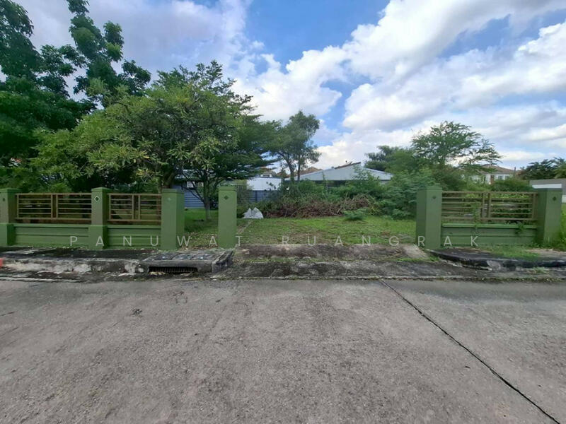 หมู่บ้านสารินซิตี้, Samut Sakhon