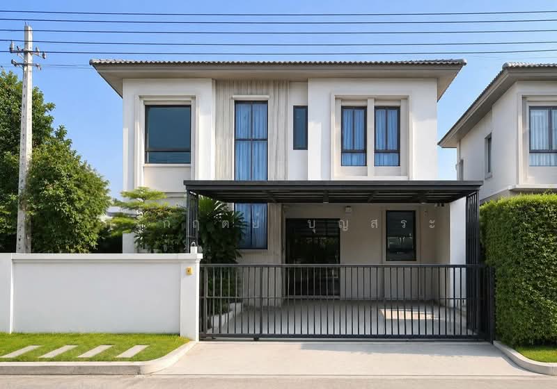 Grande Pleno Watcharapol-Sukhaphiban 5, Bangkok