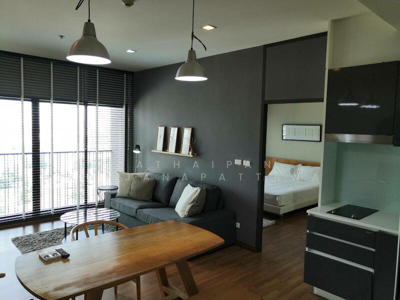 Noble Reveal, Bangkok
