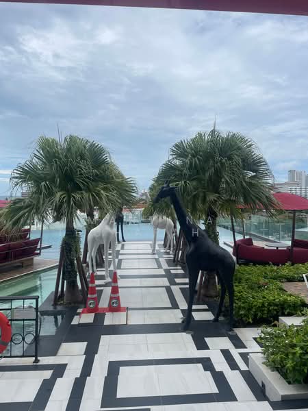 The Riviera Ocean Drive, Chon Buri (Pattaya)